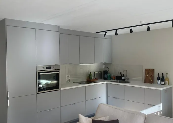 Ons - Modern And Central Apartment, 10 Min Walk To City Center